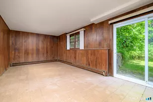 345 Haig Ave, Stamford, CT 06905 - Photo 16
