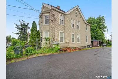 319 Carroll Avenue, Bridgeport, CT 06607 - Photo 6