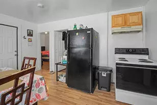 319 Carroll Ave, Bridgeport, CT 06607 - Photo 12