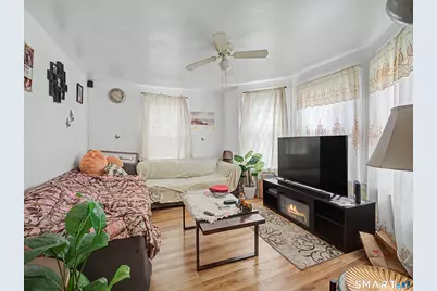 319 Carroll Avenue, Bridgeport, CT 06607 - Photo 10