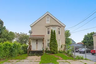 319 Carroll Ave, Bridgeport, CT 06607 - Photo 2