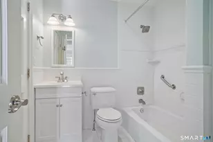 24 Decatur St, Greenwich, CT 06807 - Photo 20
