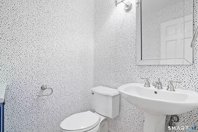 24 Decatur Street #2, Greenwich, CT 06807 - Photo 10