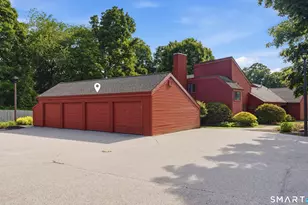298 Hollister Way W, Glastonbury, CT 06033 - Photo 6