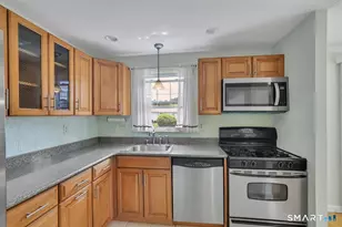 88 Ambassador Dr, Manchester, CT 06042 - Photo 6