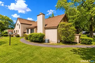 513 Opa Ln, Stratford, CT 06614 - Photo 4