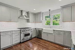 161 Sherwood Dr, Fairfield, CT 06890 - Photo 4