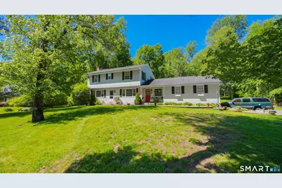 27 Powder Horn Hill, Brookfield, CT 06804 - Photo 2