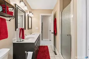 447 Hart St, Bristol, CT 06010 - Photo 18