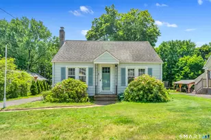 8 Bailey Ave, Wallingford, CT 06492 - Photo 2