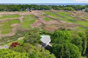 11 Cambridge Ct E, Old Saybrook, CT 06475 - Photo 4