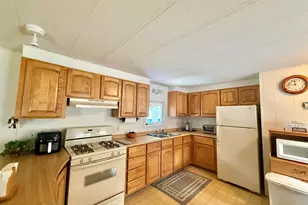 14 Arapaho Dr, East Hartford, CT 06118 - Photo 8