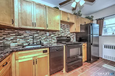 80 Cartright Street #5D, Bridgeport, CT 06604 - Photo 6