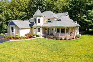 35 Hanson Rd, Canton, CT 06019 - Photo 2