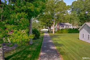 261 Spring Rd, North Haven, CT 06473 - Photo 6