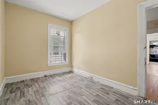 137 Sherwood Ave, Bridgeport, CT 06605 - Photo 6