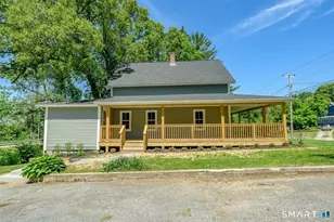 193 E Franklin St, Killingly, CT 06239 - Photo 4