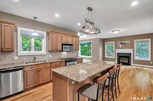 3 Arrowhead Trail, Waterford, CT 06385 - Photo 4