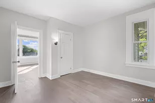 94 Walnut St, Waterbury, CT 06704 - Photo 20