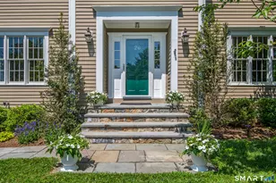 26 Lynn Pl, Ridgefield, CT 06877 - Photo 2