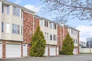 1611 Washington Blvd, Stamford, CT 06902 - Photo 2