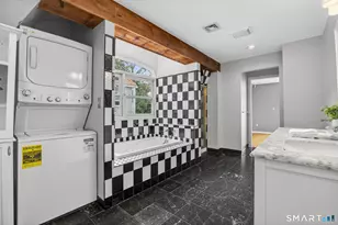 1 Maltby St, Branford, CT 06405 - Photo 34