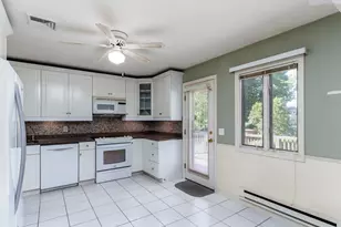 30 Dellwood Dr, Milford, CT 06460 - Photo 14