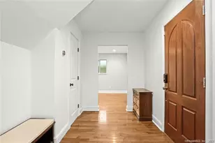10 Harvann Rd, Norwalk, CT 06850 - Photo 4
