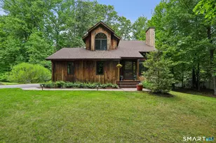 31 Cortland Dr, New Milford, CT 06776 - Photo 2