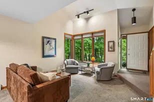31 Cortland Dr, New Milford, CT 06776 - Photo 8