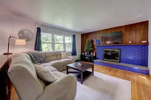 36 Hickory Dr, Hebron, CT 06248 - Photo 8