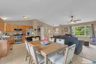 971 Yale Ave, Wallingford, CT 06492 - Photo 10