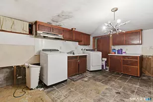 852 Brookside Dr, Orange, CT 06477 - Photo 22
