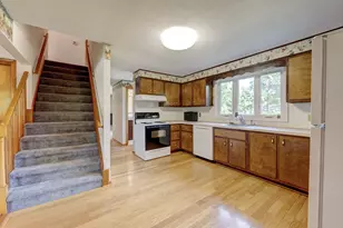 63 Chamberlain St, Torrington, CT 06790 - Photo 14
