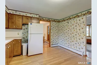 63 Chamberlain Street, Torrington, CT 06790 - Photo 18