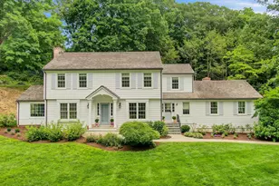 6 Wyngate Rd, Greenwich, CT 06830 - Photo 1