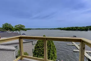 41 E High St, East Hampton, CT 06424 - Photo 2
