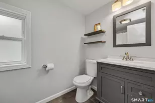 110 Lakeview Terrace, New Haven, CT 06515 - Photo 26