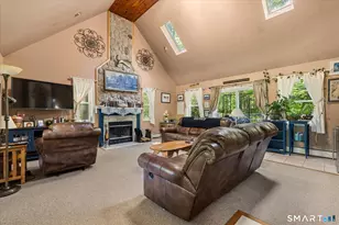 61 Philip Ln, Killingly, CT 06241 - Photo 6