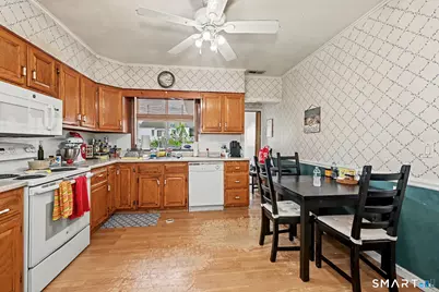 50 Victory Street, Stamford, CT 06902 - Photo 24