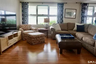 13 Pacific St, Groton, CT 06340 - Photo 10