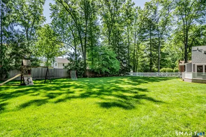 98 Colony Road, West Hartford, CT 06119 - Photo 36