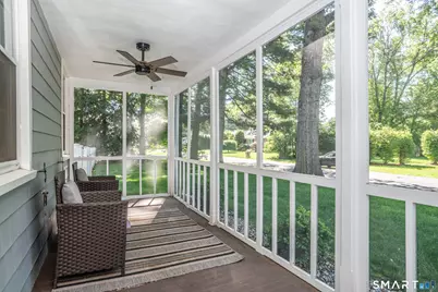 98 Colony Road, West Hartford, CT 06119 - Photo 34
