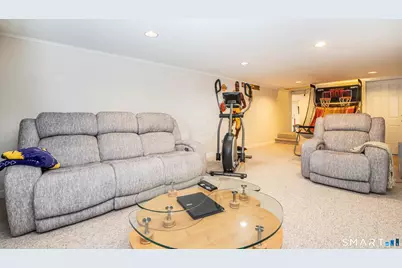 98 Colony Road, West Hartford, CT 06119 - Photo 32