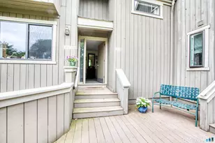 13 Algonquin Ln, Stratford, CT 06614 - Photo 22