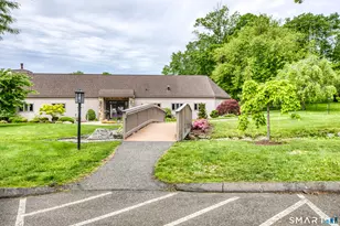 13 Algonquin Ln, Stratford, CT 06614 - Photo 28