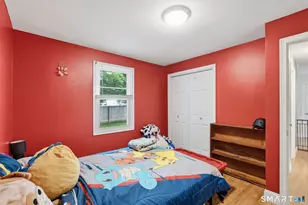 71 Smith St, Putnam, CT 06260 - Photo 6
