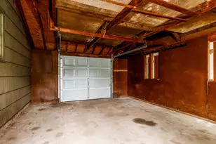 1175 S Curtis St, Wallingford, CT 06492 - Photo 32