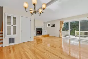 32 Jerimoth Dr, Branford, CT 06405 - Photo 6