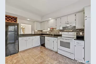 32 Jerimoth Drive #32, Branford, CT 06405 - Photo 14